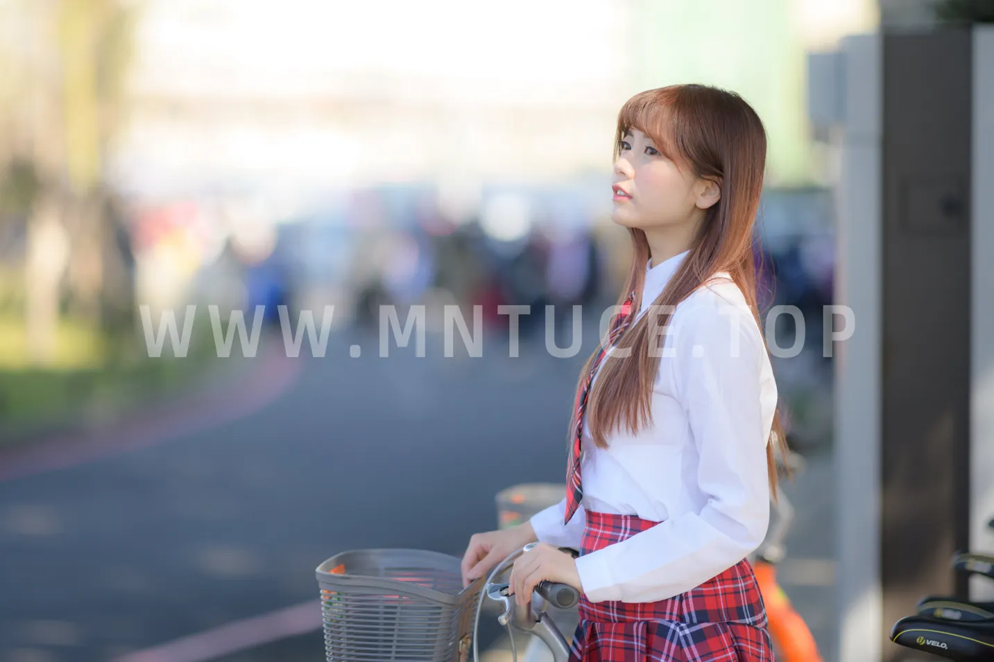 [Mzsock] NO.233 Student uniform high heels street photography#[105P]-25